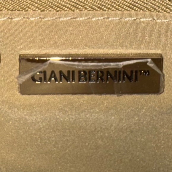 Vintage Giabernini Crossbody - Picture 4 of 4